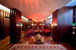 Burckin Suites Hotel