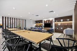 DoubleTree by Hilton New York JFK Airport