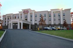 Hampton Inn & Suites Jamestown
