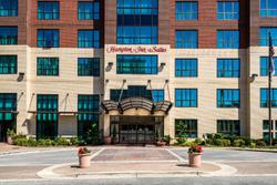 Hampton Inn & Suites National Harbor Alexandria