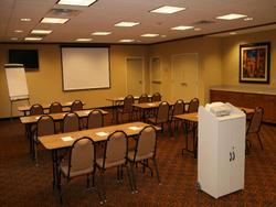 Hampton Inn & Suites Warren