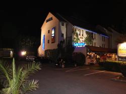 Brit Hotel Confort Pau Lons