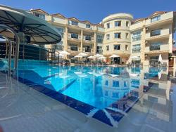 Club Karakas Apart