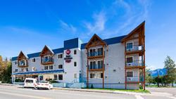 Edgewater Hotel