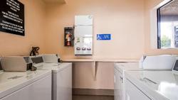 Best Western Plus Park Place Inn - Mini Suites