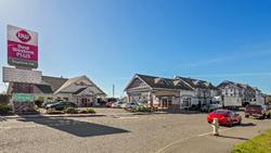Best Western Plus Bayshore Inn