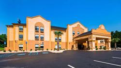 Best Western Bradbury Inn & Suites