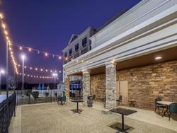 Best Western Plus Rose City Conference Center Inn