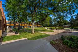 Best Western Plus Prairie Inn
