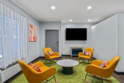 Spark by Hilton Merrillville