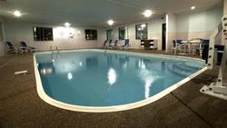 Holiday Inn Express and Suites Evansville North