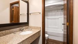 Best Western Beacon Inn