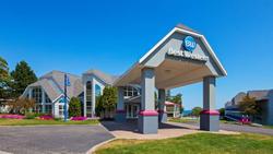 Best Western Harbour Pointe Lakefront