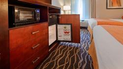 Best Western Plus Suites-Greenville