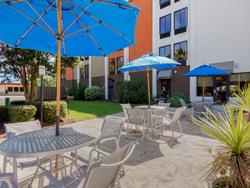 Best Western Plus WilmingtonWrightsville Beach