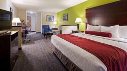 Best Western Plus Mansfield Inn & Suites