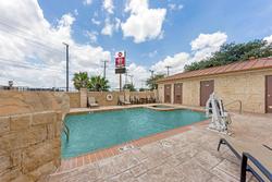 Best Western Plus San Antonio East Inn & Suites