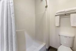 Best Western Plus South Hill Inn