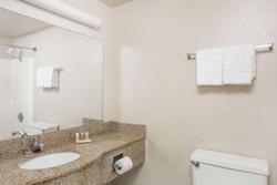 Days Hotel by Wyndham Peoria Glendale Area