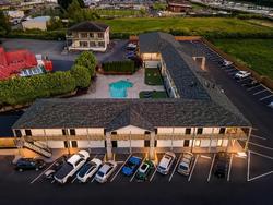 Clarion Pointe Mount Vernon - Burlington