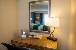 Ontario Gateway Hotel