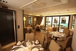 La Villa Hotel