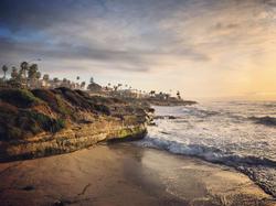 La Jolla Cove Suites