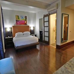 The Tudor Arms Hotel Cleveland - a DoubleTree by H