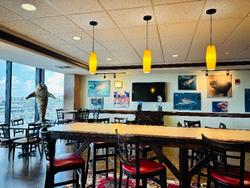 Pier House 60 Marina Hotel