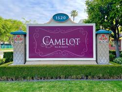 Camelot Inn & Suites