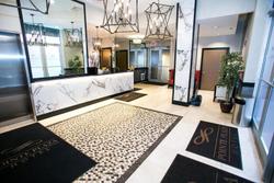Pointe Plaza Brooklyn Hotel