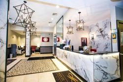 Pointe Plaza Brooklyn Hotel