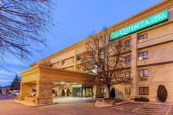 La Quinta Inn Suites Wyndham Chicago Tinley Park
