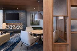 Rodeway Inn & Suites Hillsboro