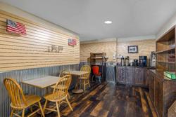 Travelodge by Wyndham Livingston