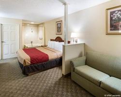 Econo Lodge Hillsboro I-35