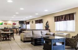 Travelodge by Wyndham Fargo