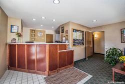 Yellowstone River Inn & Suites
