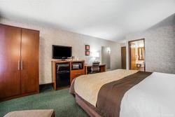 Yellowstone River Inn & Suites