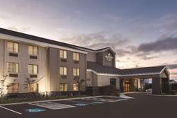 Country Inn & Suites by Radisson Erie