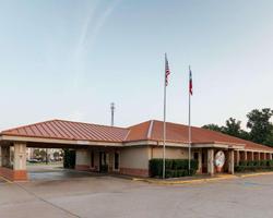 Quality Inn & Suites Lufkin Area