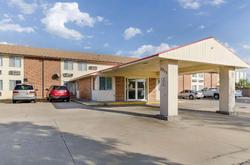 Econo Lodge Emporia Area