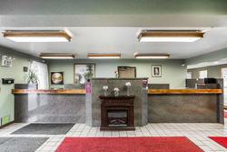 Hotel Fuzion Inn & Suites