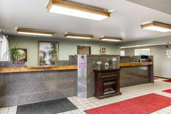Hotel Fuzion Inn & Suites