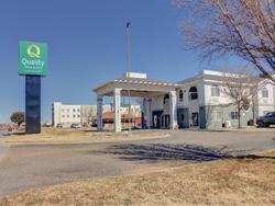 Quality Inn & Suites