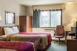 Econo Lodge North Joe Foss Field Regional Airport