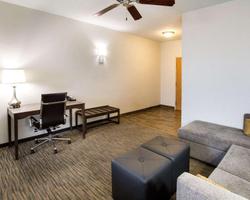 Comfort Suites San Angelo near University
