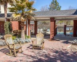 Comfort Inn & Suites Statesboro - University Area