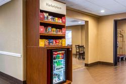 Comfort Suites Wilmington near Downtown