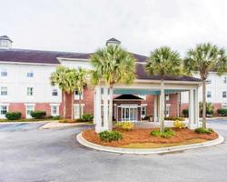Quality Inn & Suites Patriots Point
